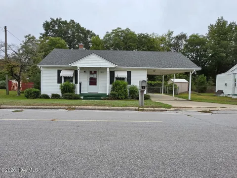 305 E Commercial Avenue