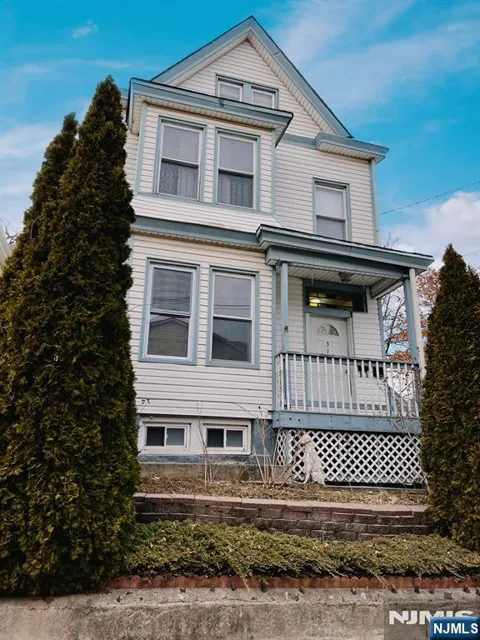 317 N 8th Street