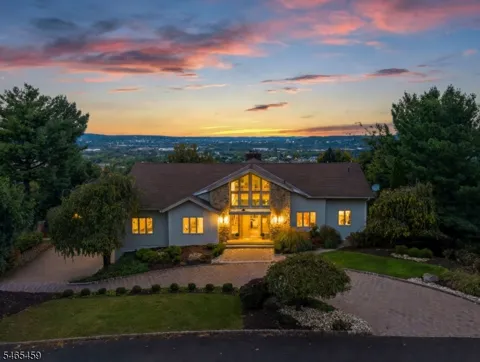 5 Jennie Ct