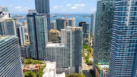 1250 S Miami Ave #3506