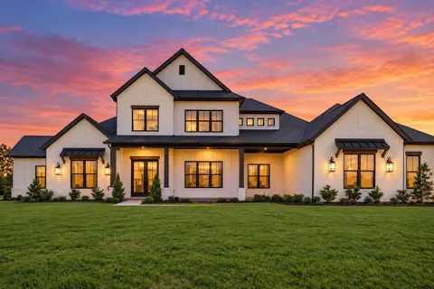 940 Healey Drive