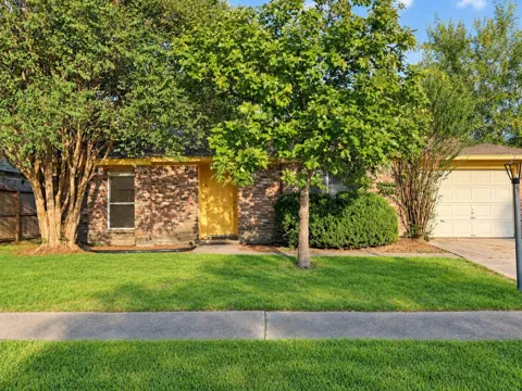 16961 Mockingbird Court