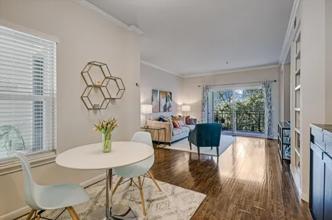 6000 Shepherd Mountain Cove #604