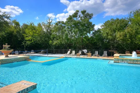 6000 Shepherd Mountain Cove #604