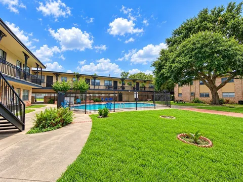 2400 5th Street #6