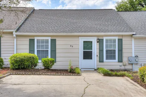 23 Londonberry Lane