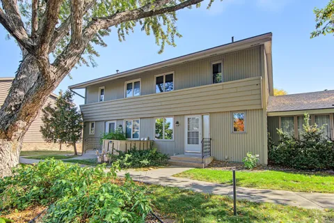 214 Windsor Court