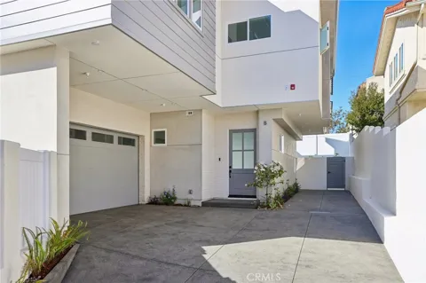 2019 Huntington Lane #B