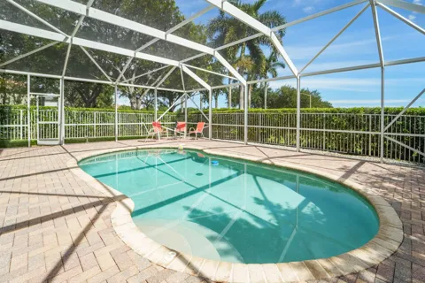 672 GAZETTA WAY