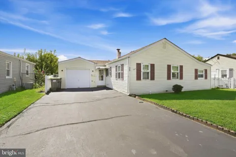 35 LYNBROOK ROAD