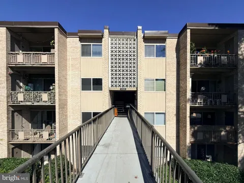 12301 BRAXFIELD COURT #13