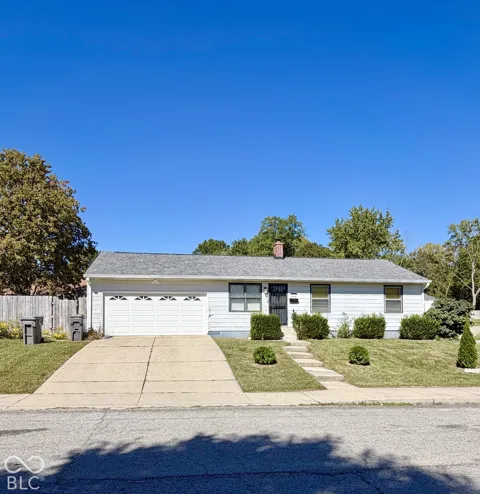 6732 E 18th