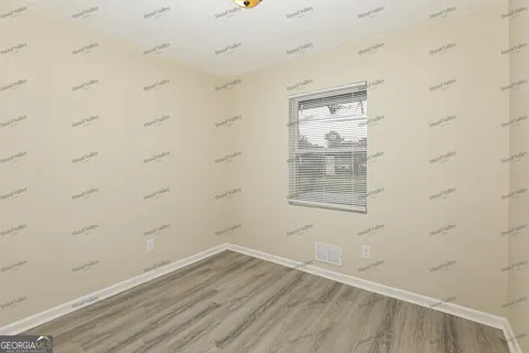 8355 Dunellen LN