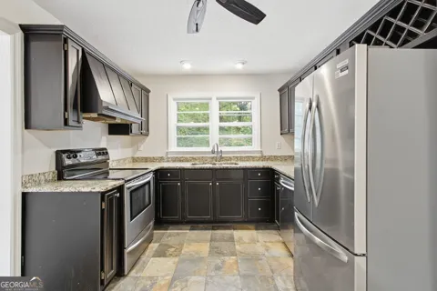 217 Victory DR