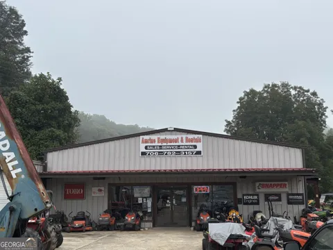 366 Old Hwy 441 S
