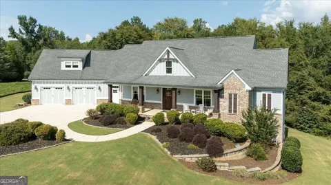 617 Skyland DR