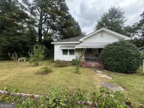 3861 Grand AVE