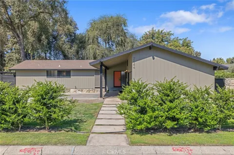 2544 W Keogh