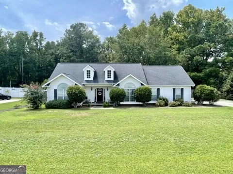 1813 N Leah LN