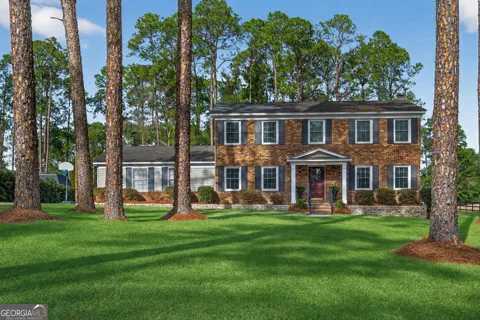 13 Forest Pines DR