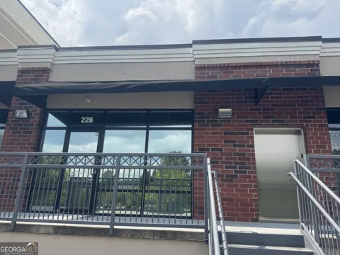 302 Satellite BLVD NE