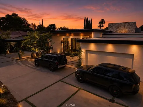 22935 Oxnard