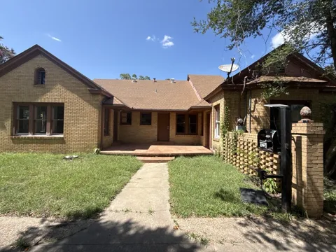 216 S Prairieville Street