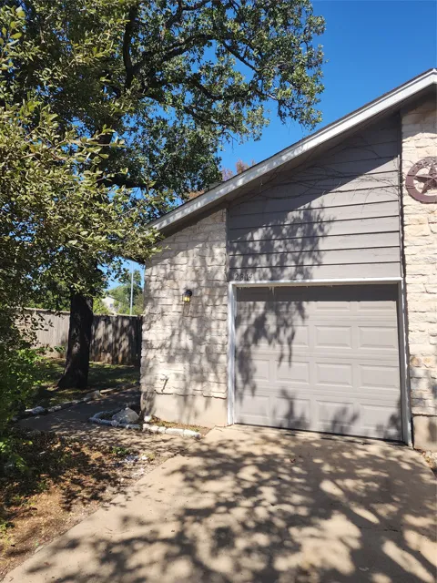 2314 Whitlow Cove