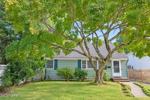 9 McCarter Avenue