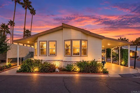 2300 E Valley Parkway #SPC 101