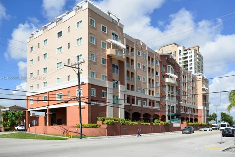2280 SW 32 AV #213