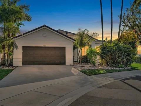 1125 Sunflower Circle