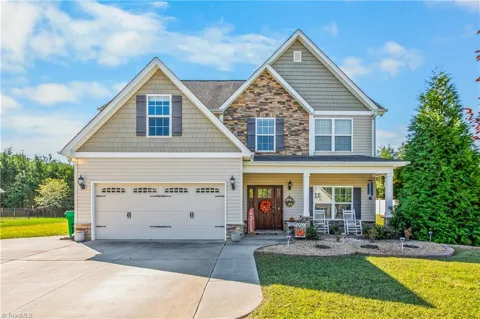 213 Pilot Bluff Drive