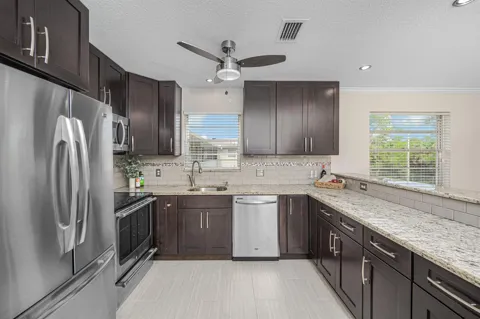 16 LAKE VISTA TRAIL #202