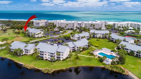 5811 NE GULFSTREAM WAY #4002