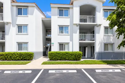 2640 S University Drive #222