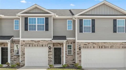 1610 Komondor Trail