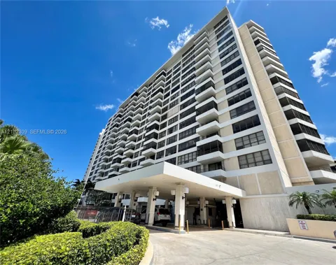 600 Three Islands Blvd #505