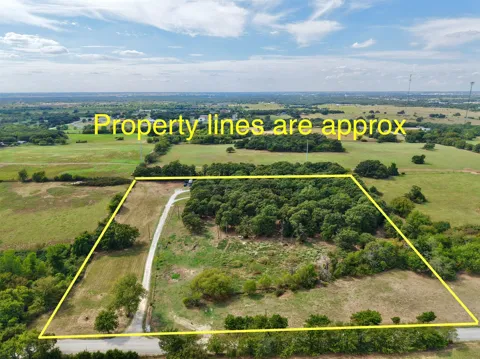 711 County Road 162