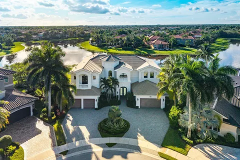 16526 Fleur De Lis Way