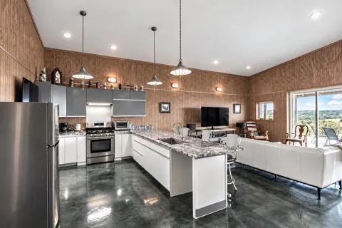815 Wegener Trail