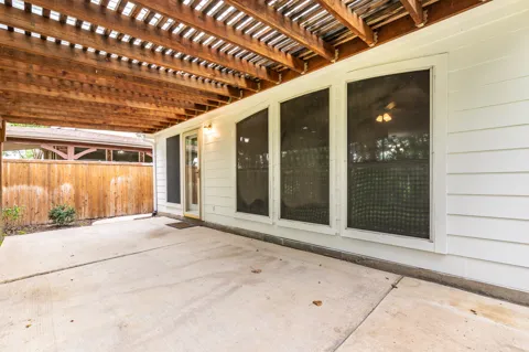 924 Inland Lane