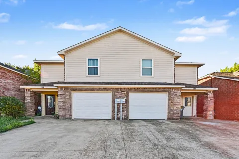 823 Parkplace Ridge