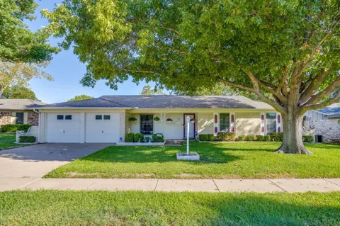 1512 Lamplighter Lane