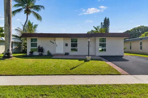 7908 NW 73RD TERRACE