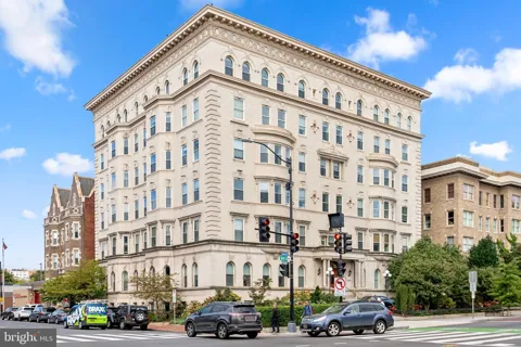 2000 16TH STREET NW #403