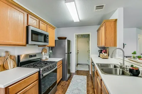 5012 Daymon Court