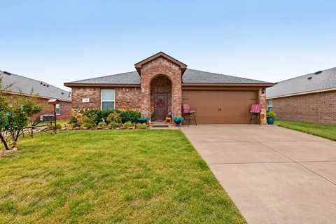 728 Meadow Creek Lane