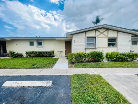 2789 ASHLEY DRIVE W #E
