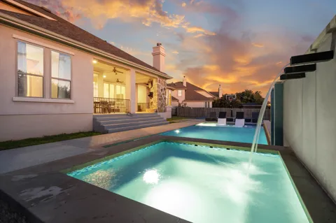 9024 Eagle Vista Court